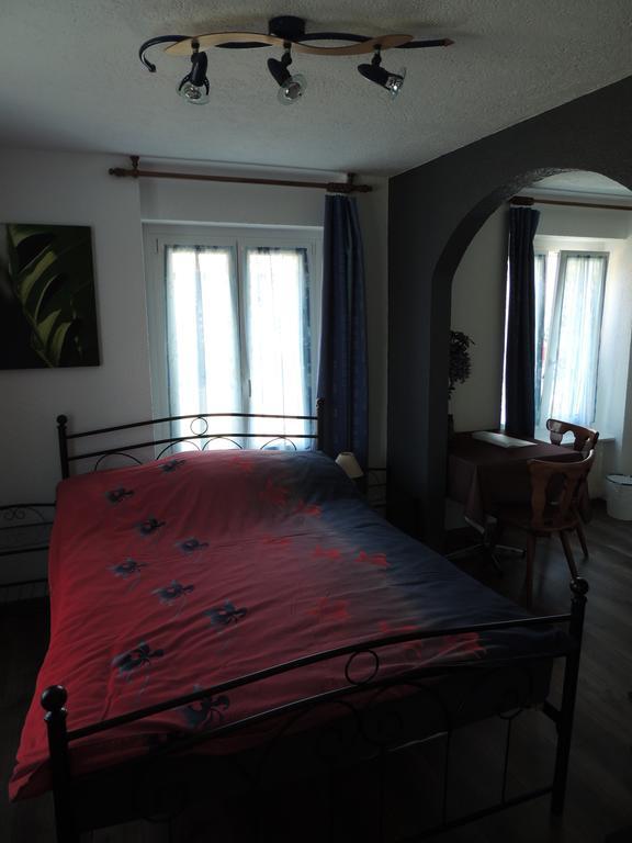 Hotel De La Gare Cousset Cameră foto